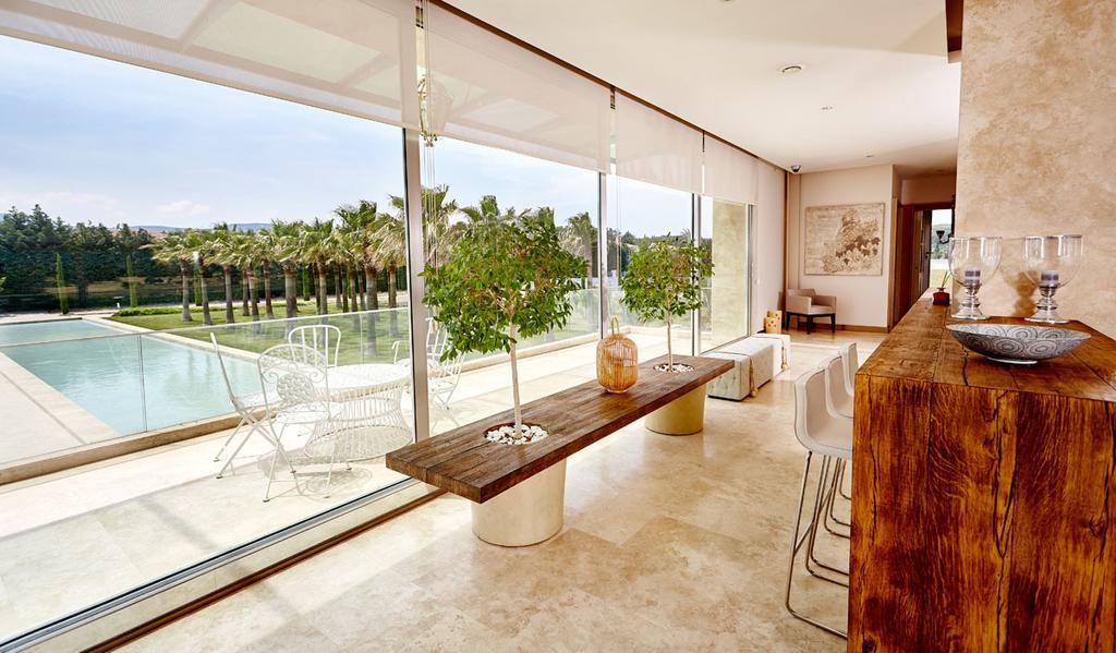 אורלה Two Rooms Hotel מראה חיצוני תמונה