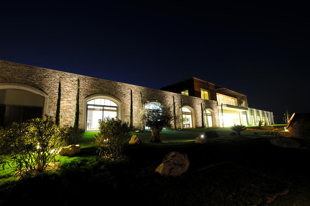 אורלה Two Rooms Hotel מראה חיצוני תמונה